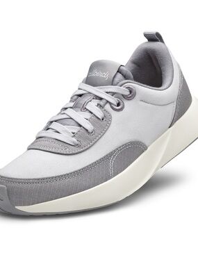 Allbirds Light Gray and White Courier Sneakers women’s size 9